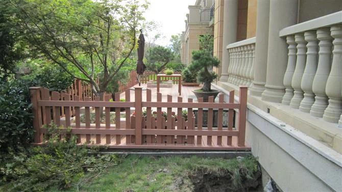 Low Maintenance Wpc House Fence