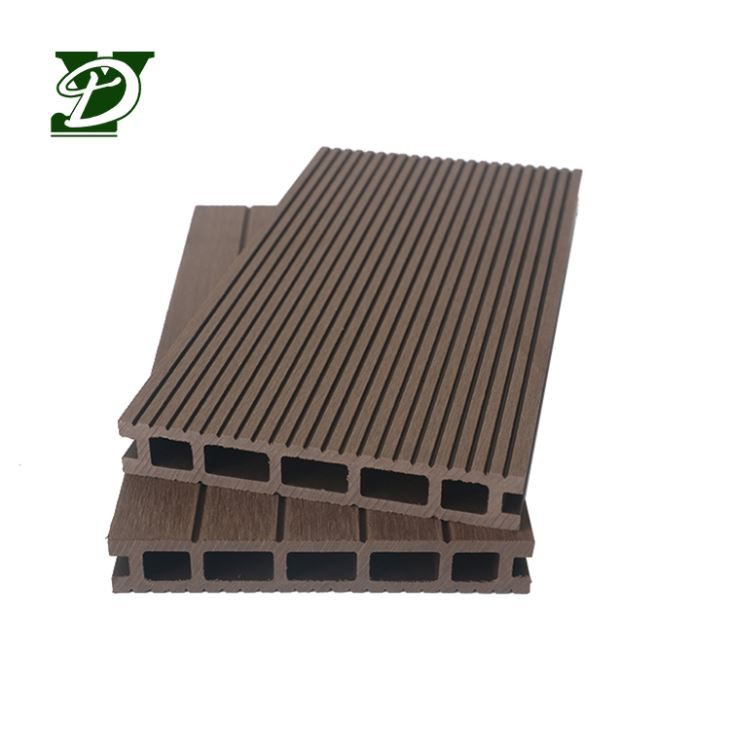 What Should I Pay Attention To When Installing Wood-plastic Flooring?
