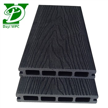 Plastic Wood Floors Can Also Be Used in Wet Environments